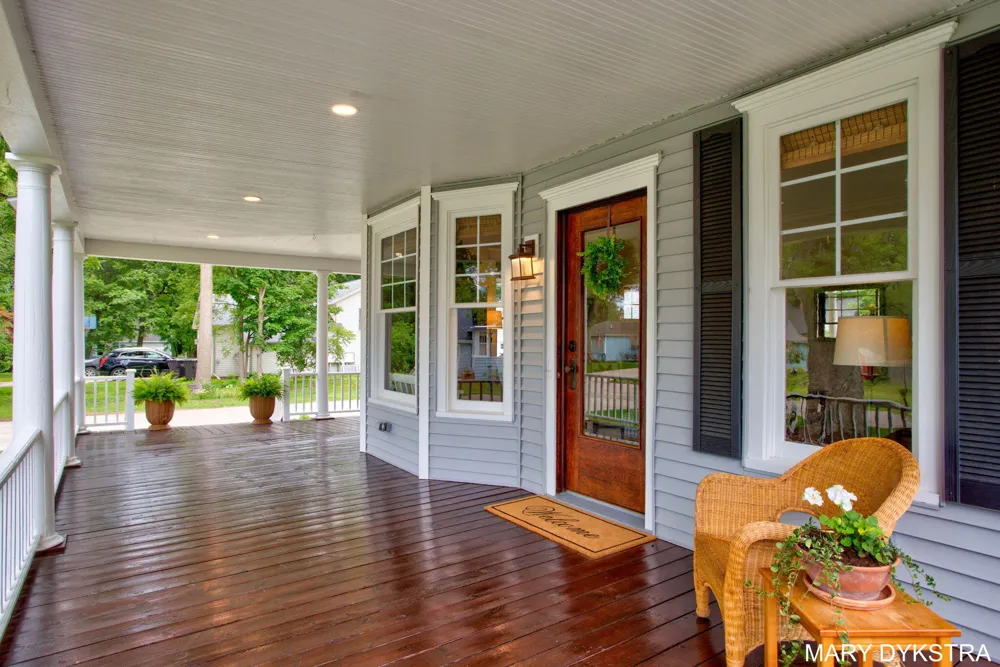 1718 Summit Street Park Township, MI 49423