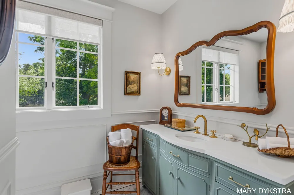 1718 Summit Street Park Township, MI 49423