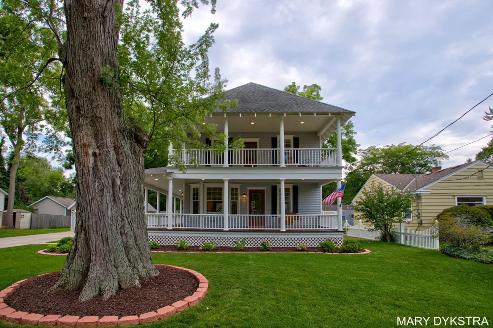 1718 Summit Street Park Township, MI 49423