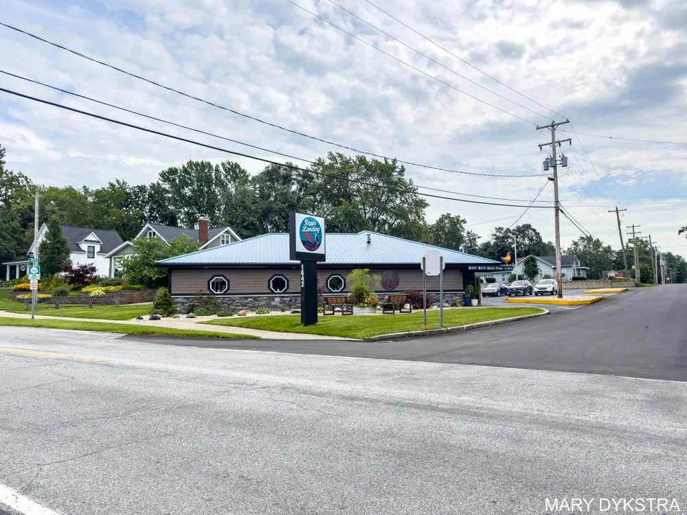 1718 Summit Street Park Township, MI 49423