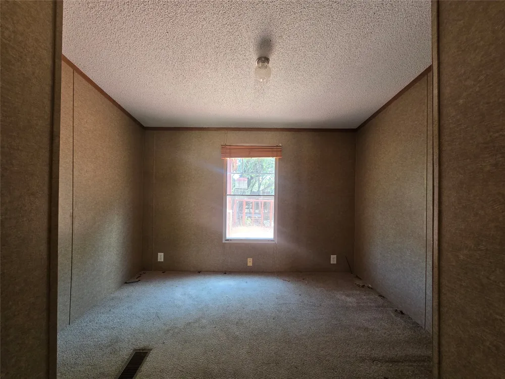 3003 Hilltop Road Granbury, TX 76048