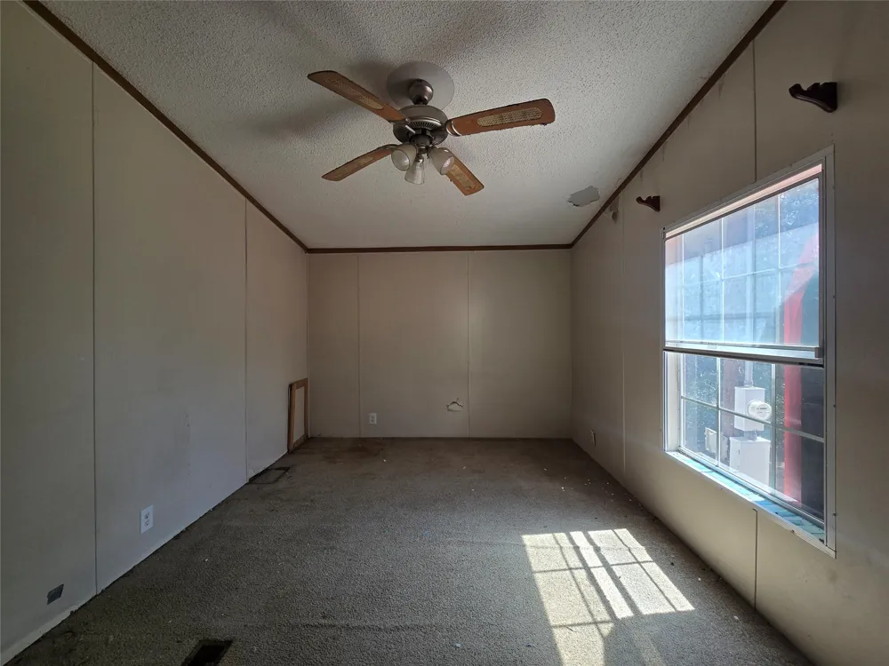 3003 Hilltop Road Granbury, TX 76048