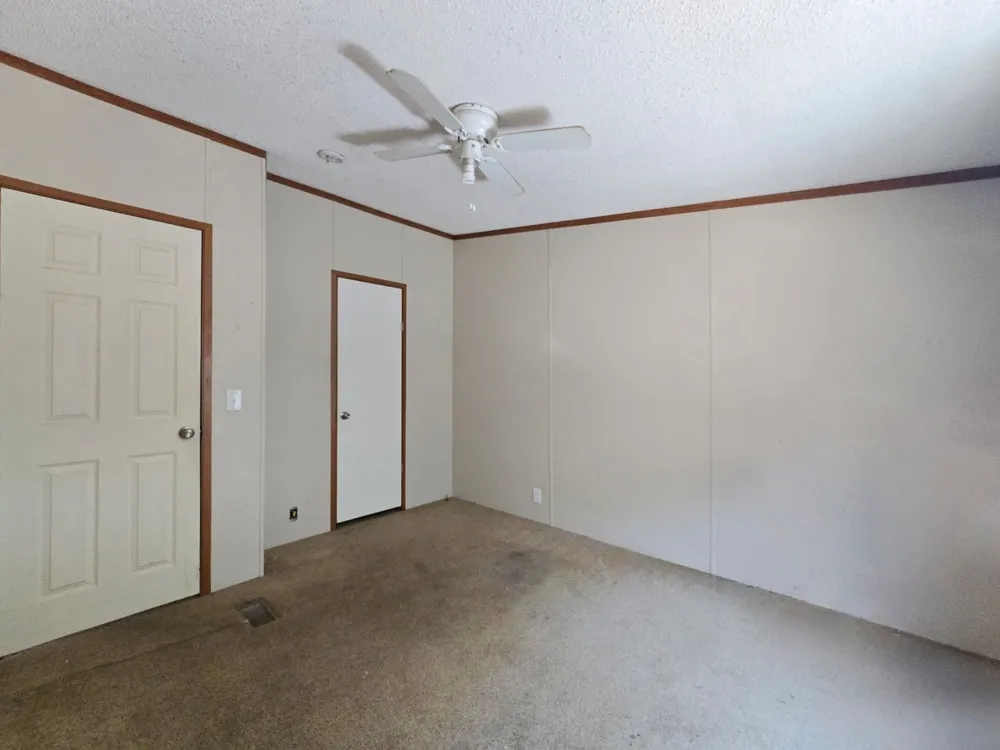 3003 Hilltop Road Granbury, TX 76048