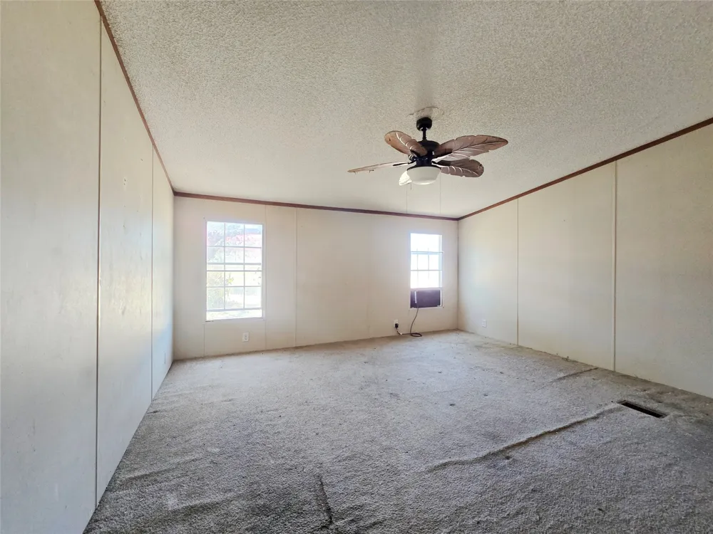 3003 Hilltop Road Granbury, TX 76048