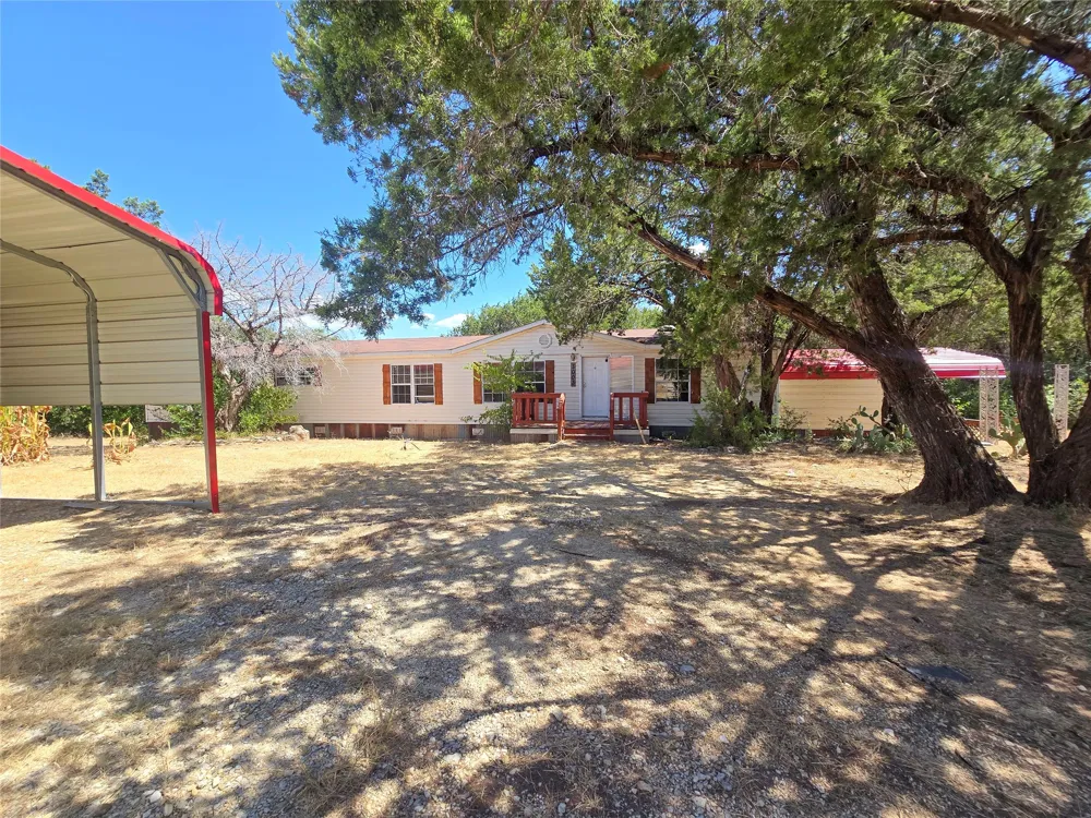 3003 Hilltop Road Granbury, TX 76048