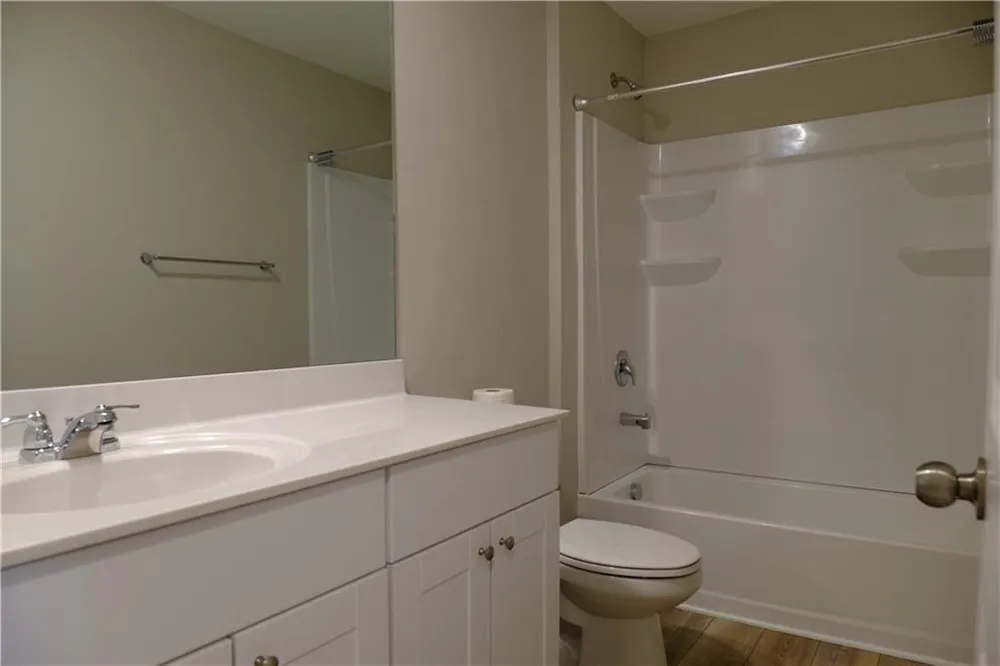 4237 Waxwing Street Hoschton, GA 30548