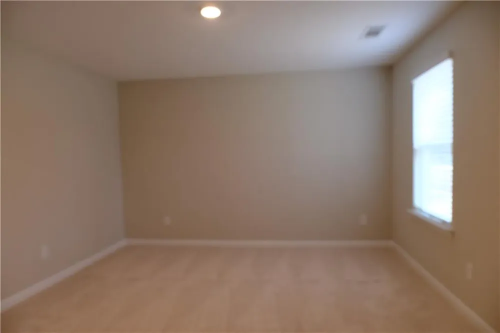 4237 Waxwing Street Hoschton, GA 30548