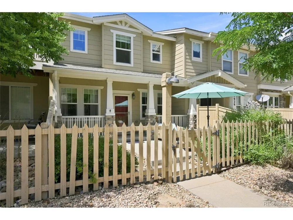 17926 E 104th Way #B Commerce City, CO 80022