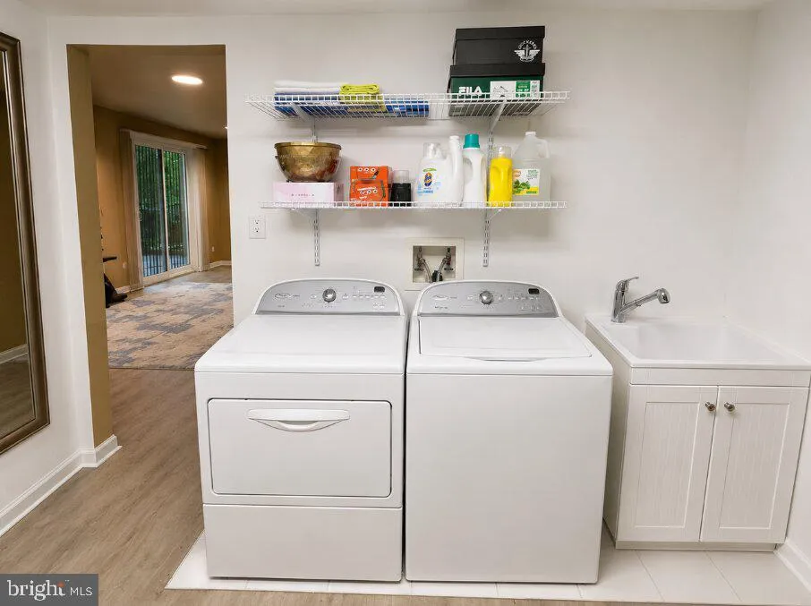 6808 DARBY LANE Springfield, VA 22150