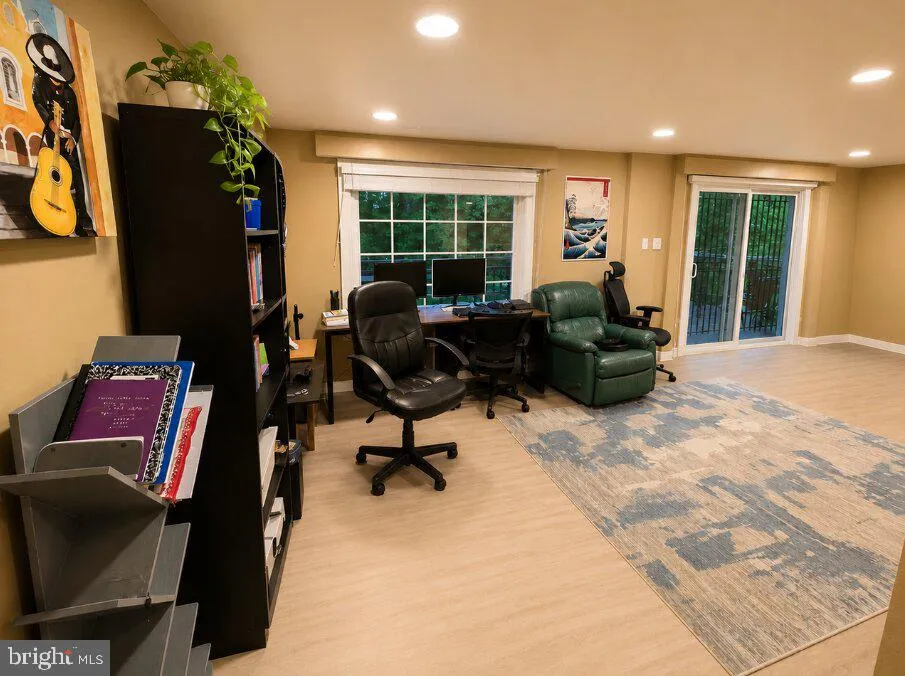 6808 DARBY LANE Springfield, VA 22150