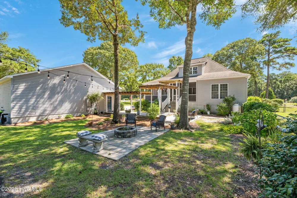 754 Hardison Drive Arapahoe, NC 28510