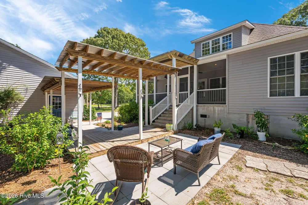 754 Hardison Drive Arapahoe, NC 28510