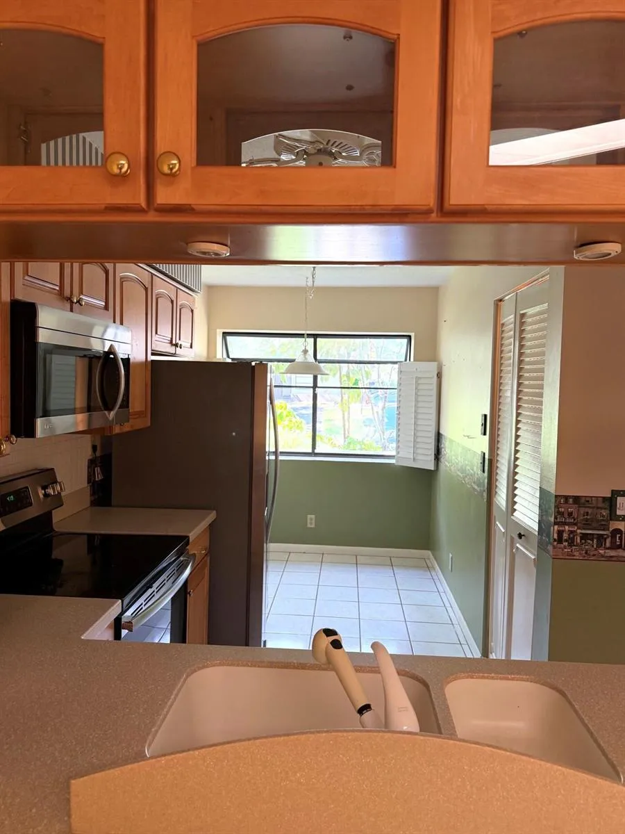 3704 Arelia Drive Delray Beach, FL 33445