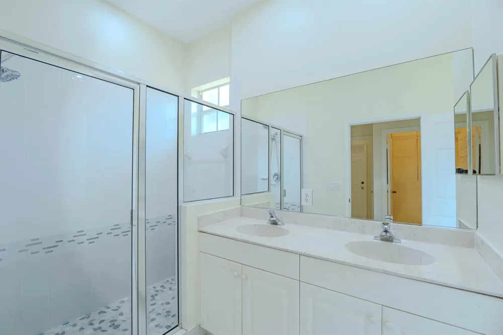 5733 NW 119th Drive Coral Springs, FL 33076