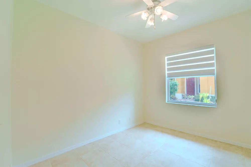 5733 NW 119th Drive Coral Springs, FL 33076
