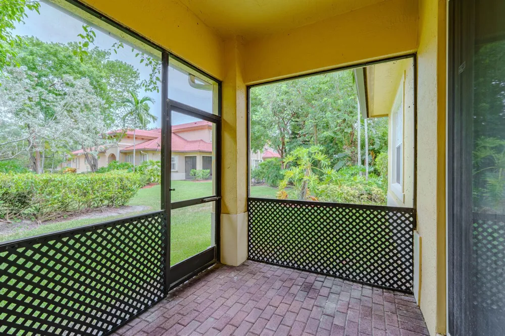 5733 NW 119th Drive Coral Springs, FL 33076
