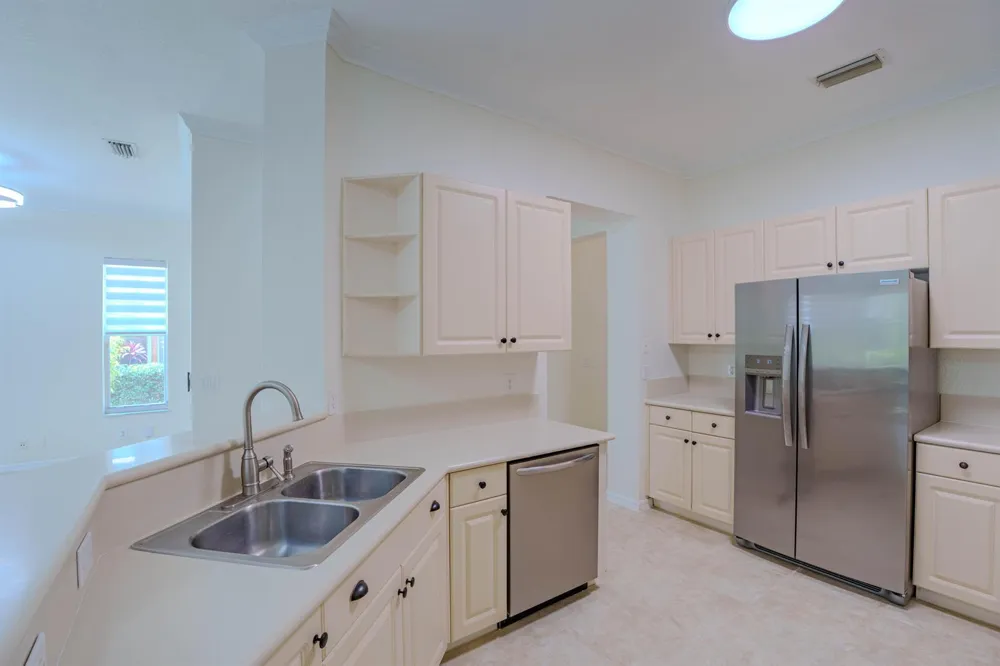 5733 NW 119th Drive Coral Springs, FL 33076
