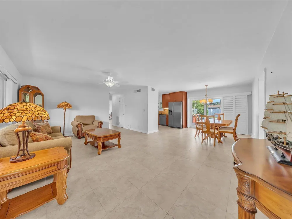 310 SE 8TH COURT Pompano Beach, FL 33060