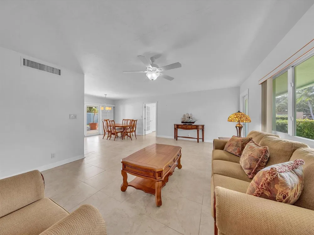 310 SE 8TH COURT Pompano Beach, FL 33060