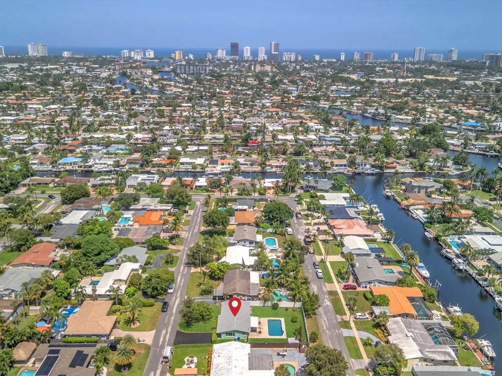 310 SE 8TH COURT Pompano Beach, FL 33060