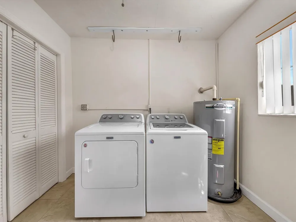 310 SE 8TH COURT Pompano Beach, FL 33060