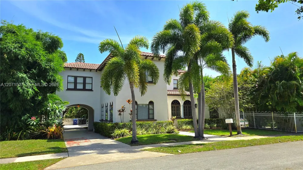 219 S 17th Ave S Lake Worth, FL 33460
