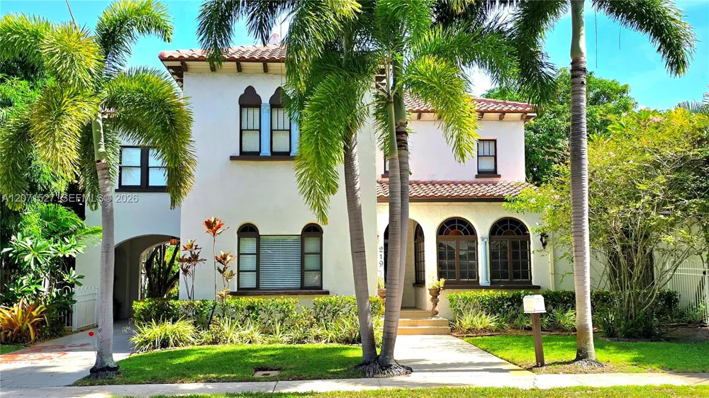 219 S 17th Ave S Lake Worth, FL 33460