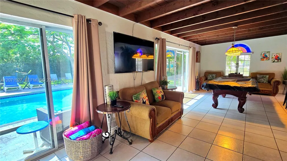 219 S 17th Ave S Lake Worth, FL 33460