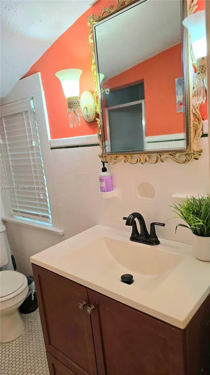 219 S 17th Ave S Lake Worth, FL 33460