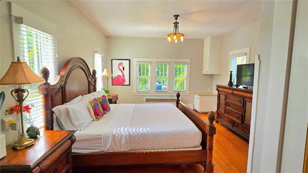 219 S 17th Ave S Lake Worth, FL 33460