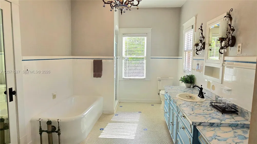219 S 17th Ave S Lake Worth, FL 33460