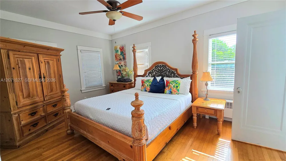 219 S 17th Ave S Lake Worth, FL 33460