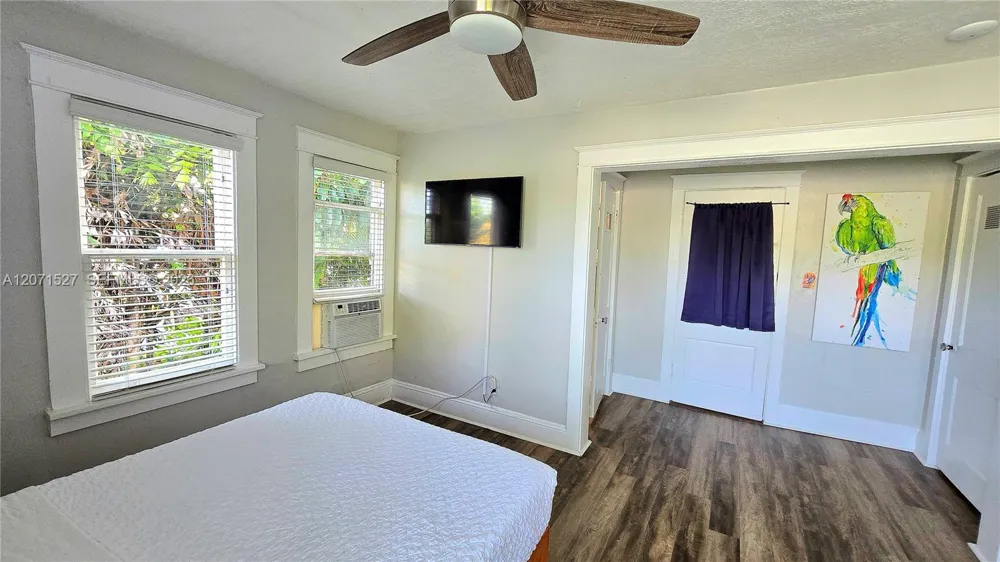 219 S 17th Ave S Lake Worth, FL 33460