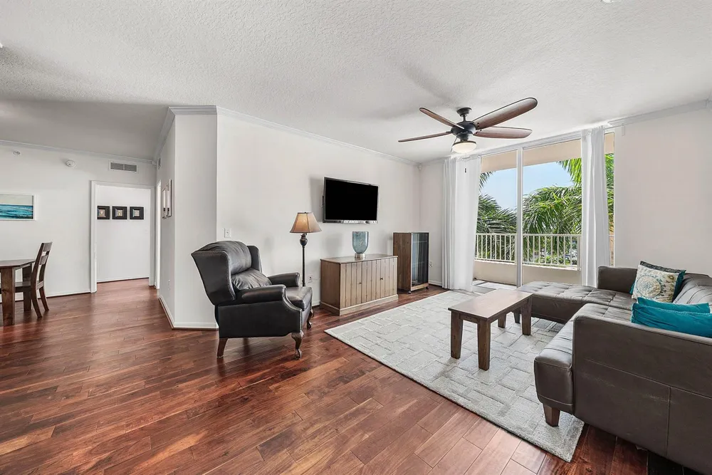625 Casa Loma Boulevard #508 Boynton Beach, FL 33435