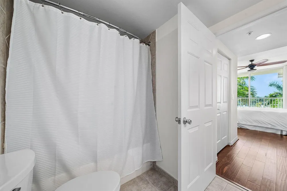 625 Casa Loma Boulevard #508 Boynton Beach, FL 33435