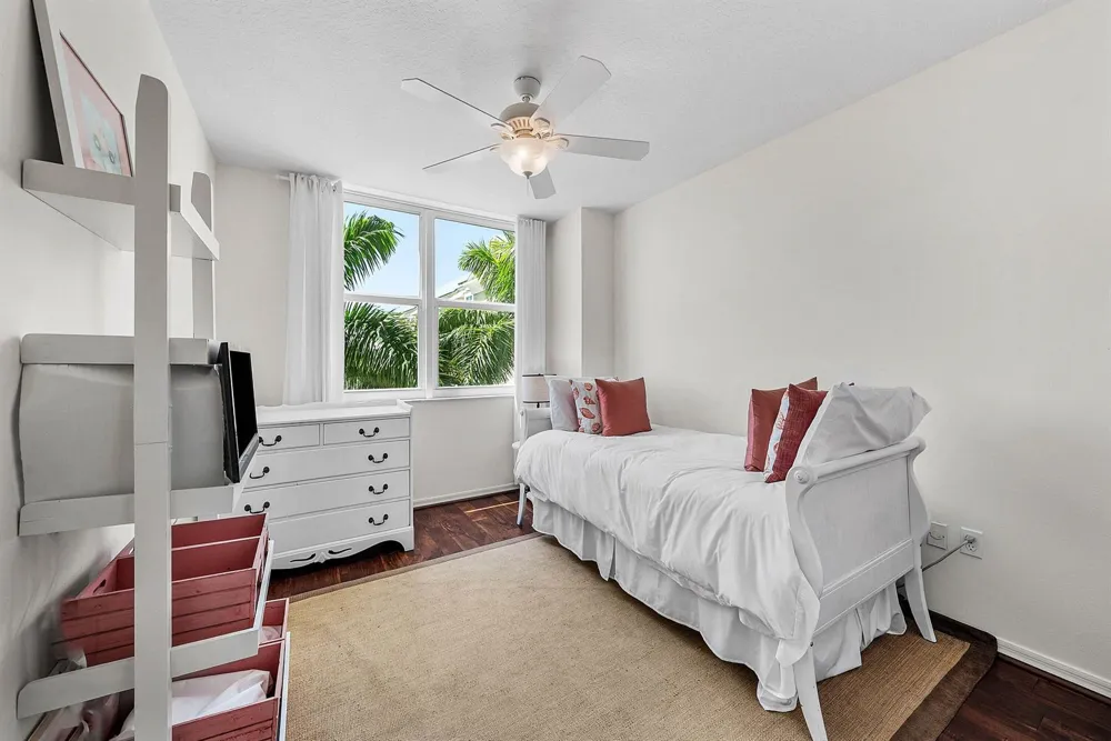 625 Casa Loma Boulevard #508 Boynton Beach, FL 33435