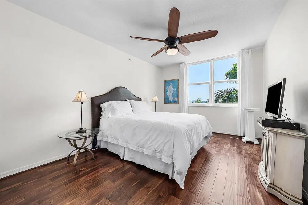 625 Casa Loma Boulevard #508 Boynton Beach, FL 33435