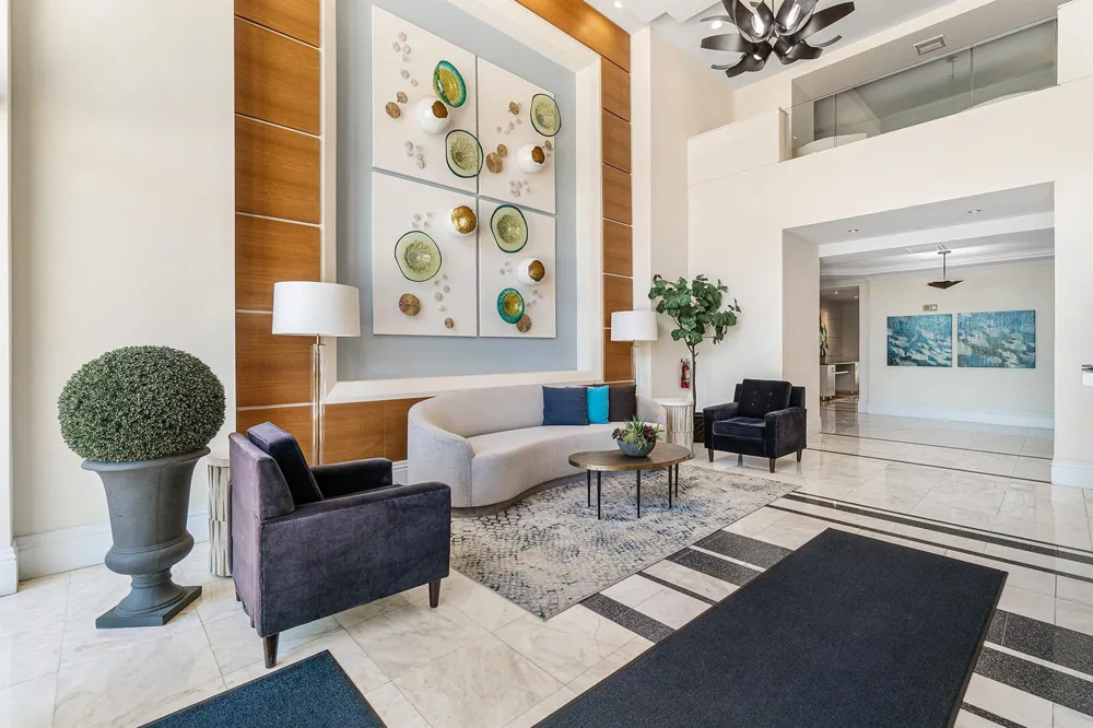 625 Casa Loma Boulevard #508 Boynton Beach, FL 33435