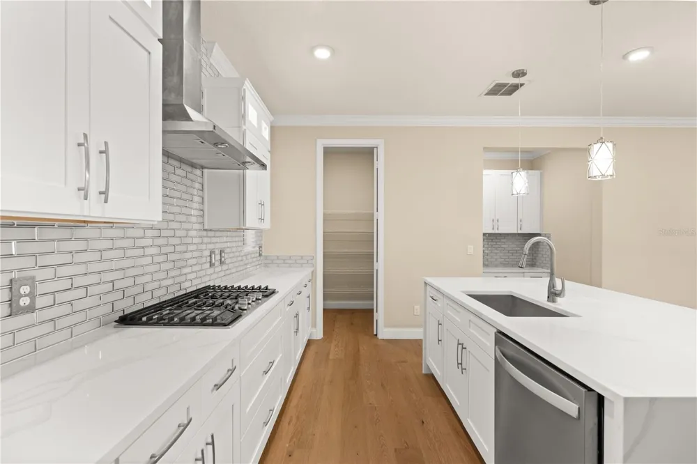 8278 PROCIDA ISLE LANE Windermere, FL 34786