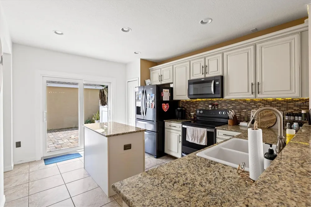 12559 SAGEWOOD DRIVE Venice, FL 34293