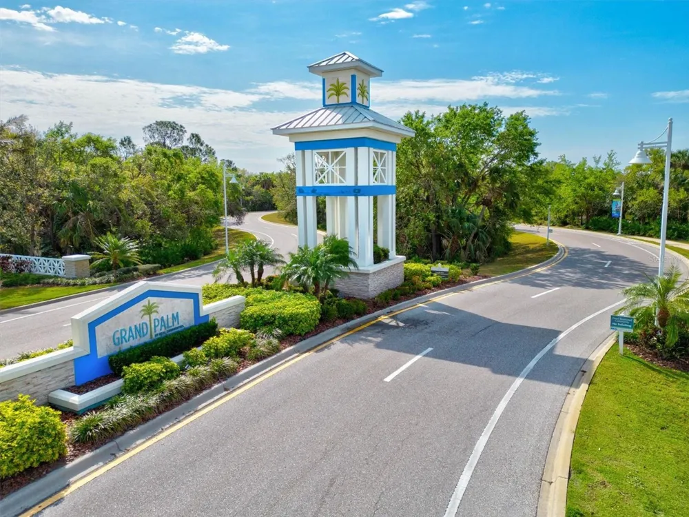 12559 SAGEWOOD DRIVE Venice, FL 34293