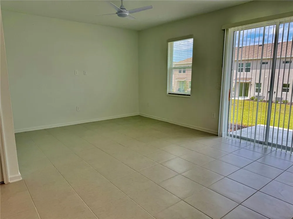 2658 ARMSTRONG AVE Clermont, FL 34714