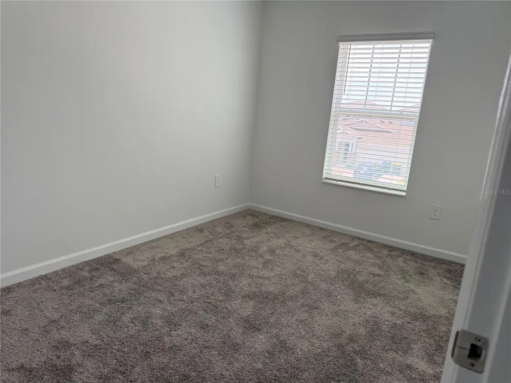 2658 ARMSTRONG AVE Clermont, FL 34714