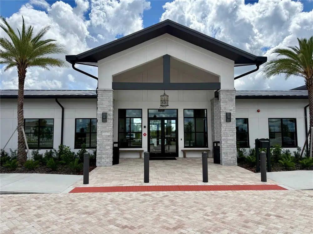 2658 ARMSTRONG AVE Clermont, FL 34714