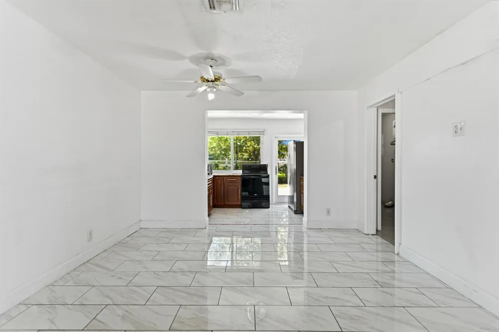 2748 SW 46TH COURT Dania Beach, FL 33312