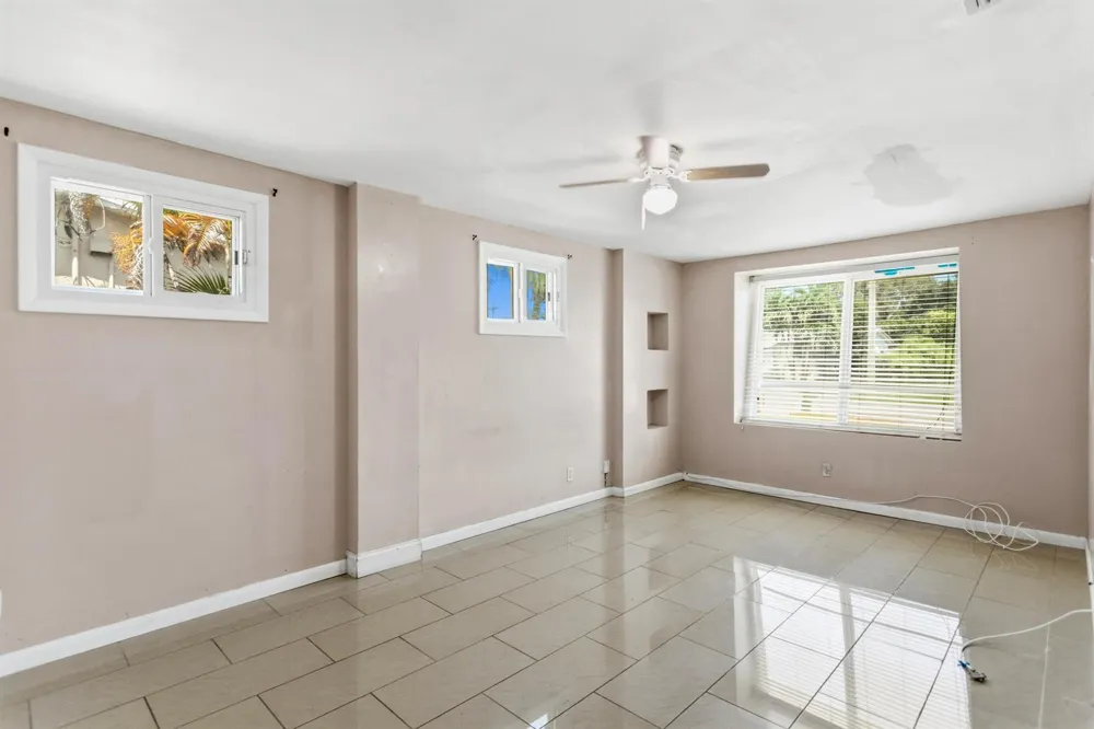 2748 SW 46TH COURT Dania Beach, FL 33312
