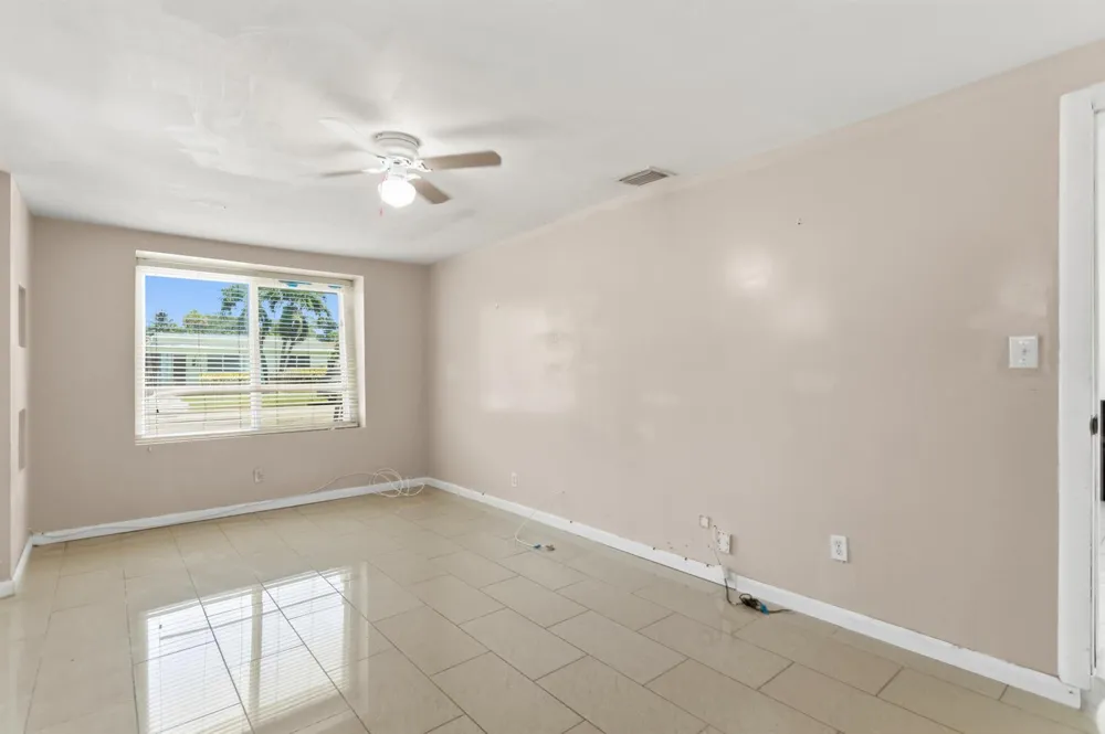 2748 SW 46TH COURT Dania Beach, FL 33312