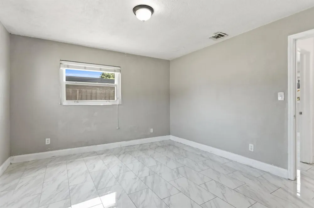 2748 SW 46TH COURT Dania Beach, FL 33312