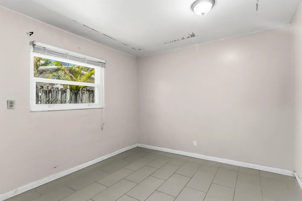 2748 SW 46TH COURT Dania Beach, FL 33312