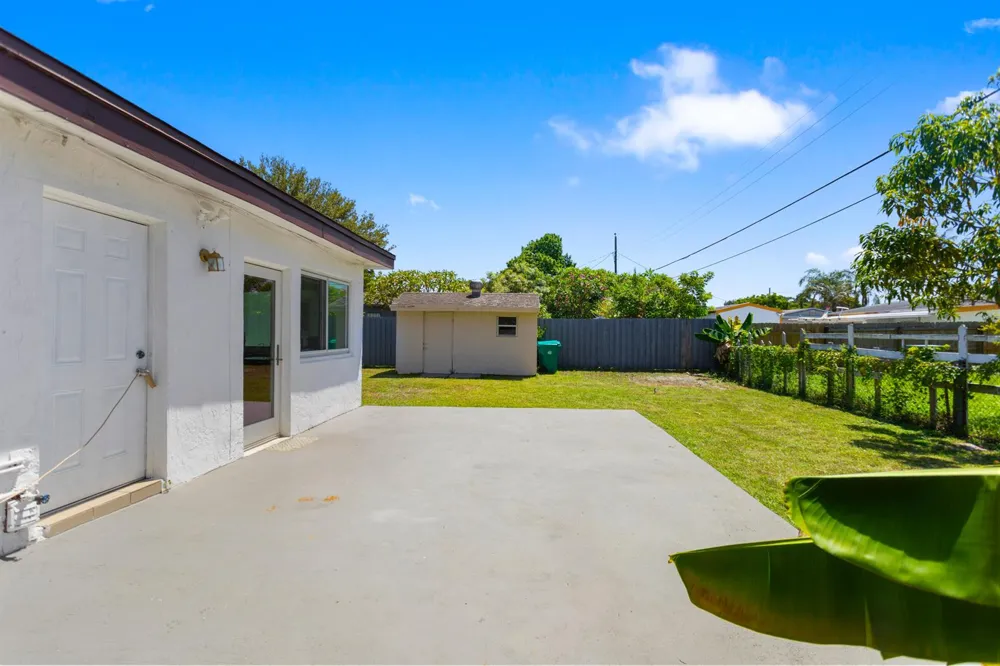 2748 SW 46TH COURT Dania Beach, FL 33312